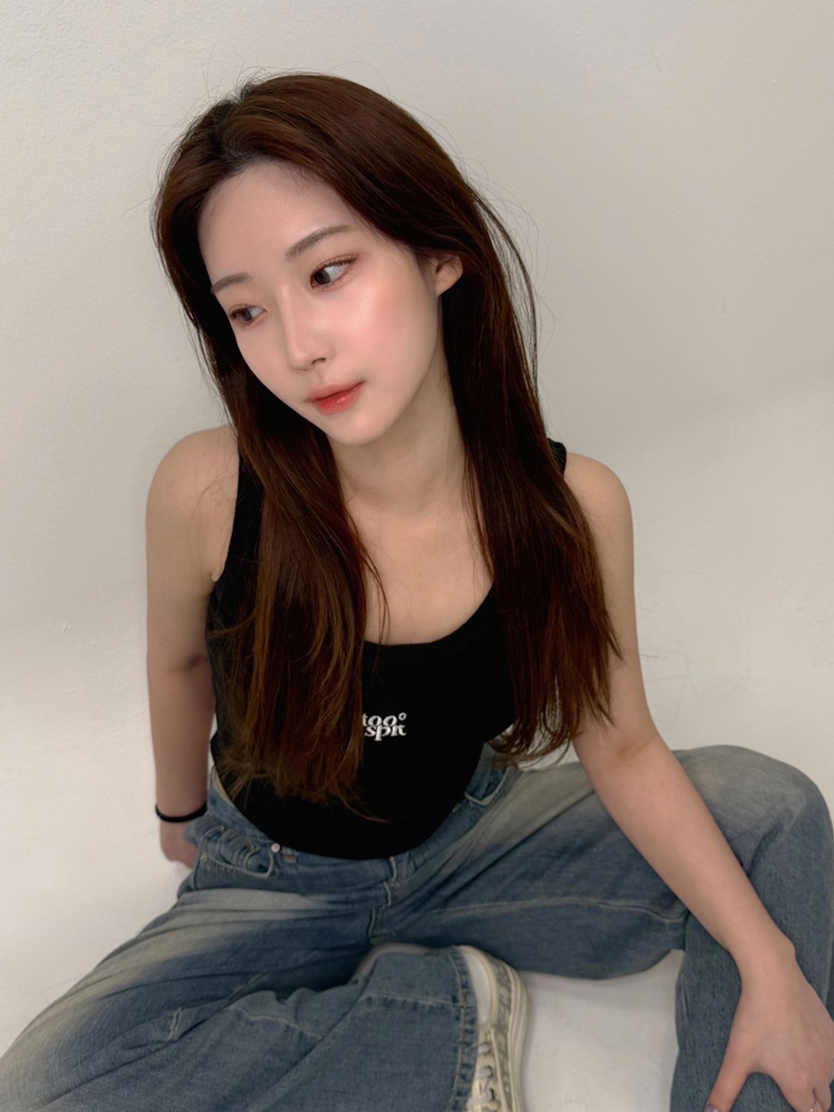 투에스핏(TOOSPIT) 로고 슬림 나시 (2컬러)
