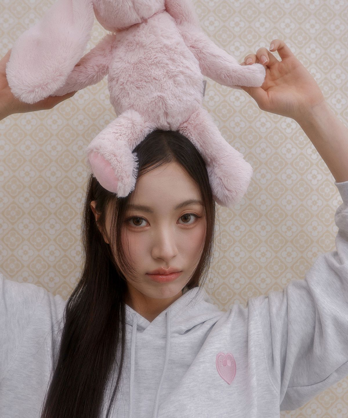 아이이이아이(IEEI) 하트 패치 후디