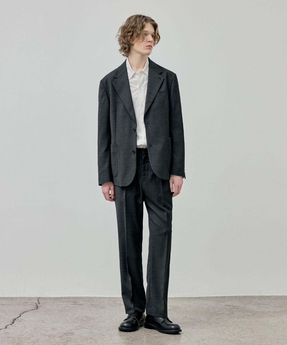 에스티코(STCO) HAUS ITALY WOOL 자켓 차콜 그레이 (세미오버핏)_CSJUC12HSC