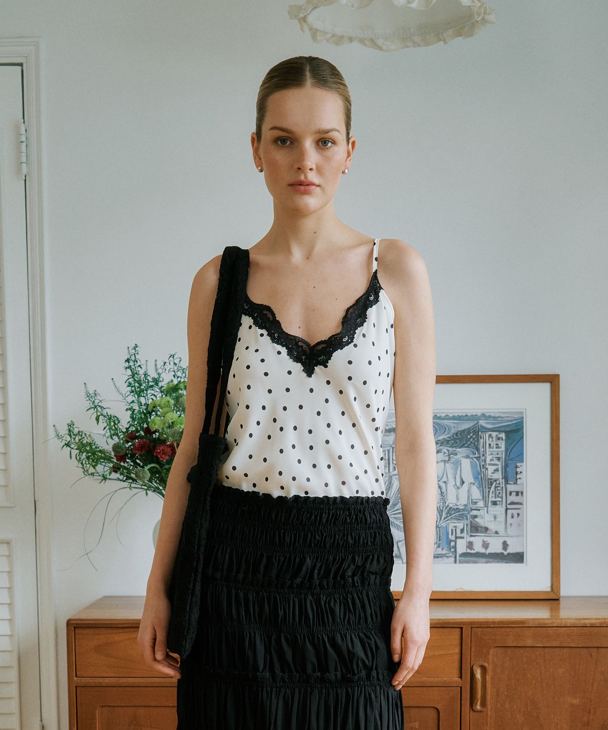 그린버터(GREENBUTTER) Rose Jacquard Bag (Black)