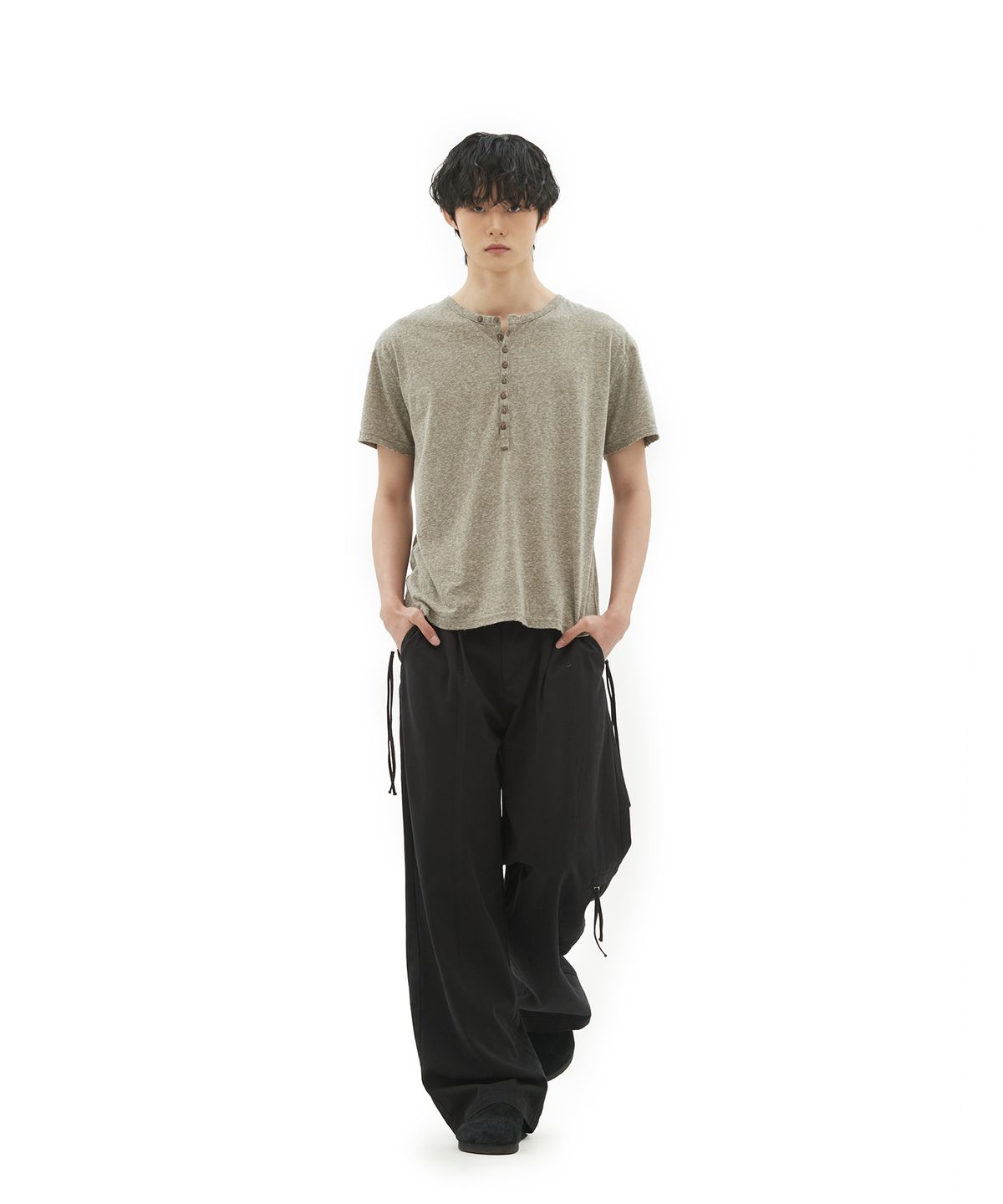 데프가먼츠(DEFGARMENTS) SAGGING ZIPPER POCKET PANTS [2COLOR]