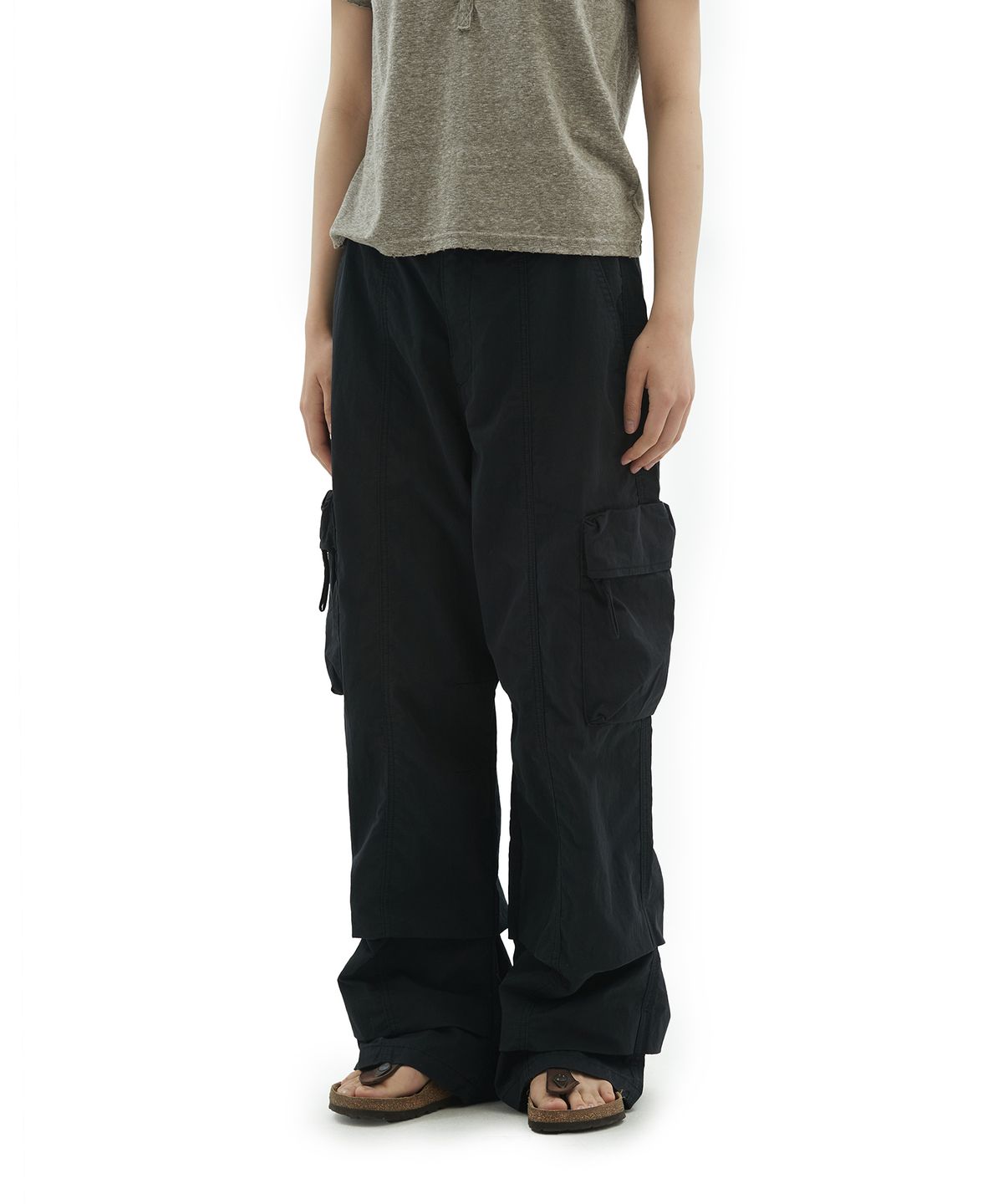 데프가먼츠(DEFGARMENTS) WIDE CARGO PANTS [2COLOR]