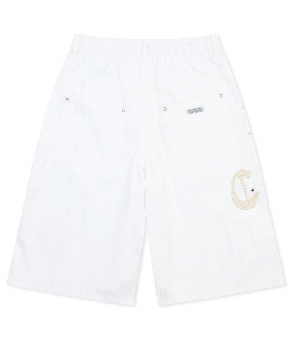 엑스톤즈(XTONZ) XP338 와플 아플리케 버뮤다 코튼 팬츠 (WHITE)