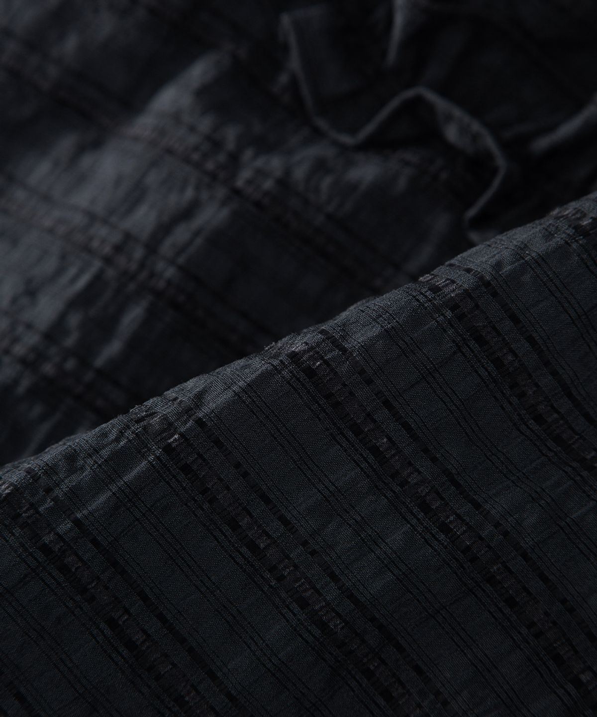 애즈온(ASON) BERRY FRILL SKIRT / CHARCOAL