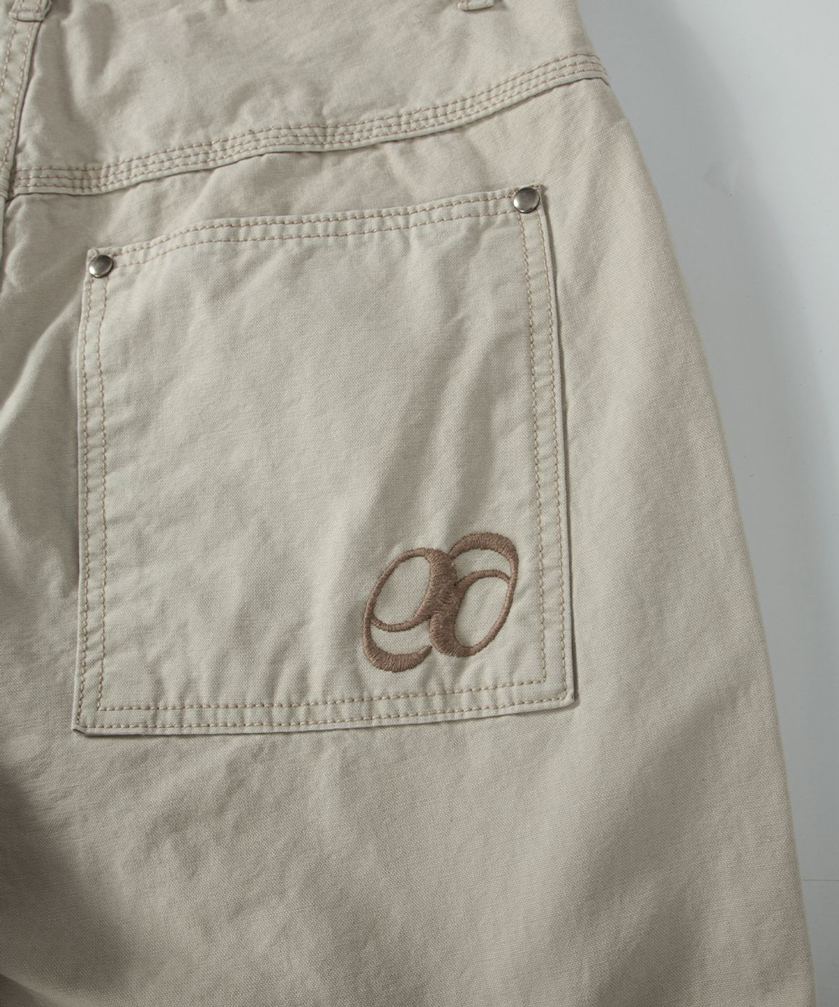 애즈온(ASON) NELL PARACHUTE PANTS / LIGHT BEIGE
