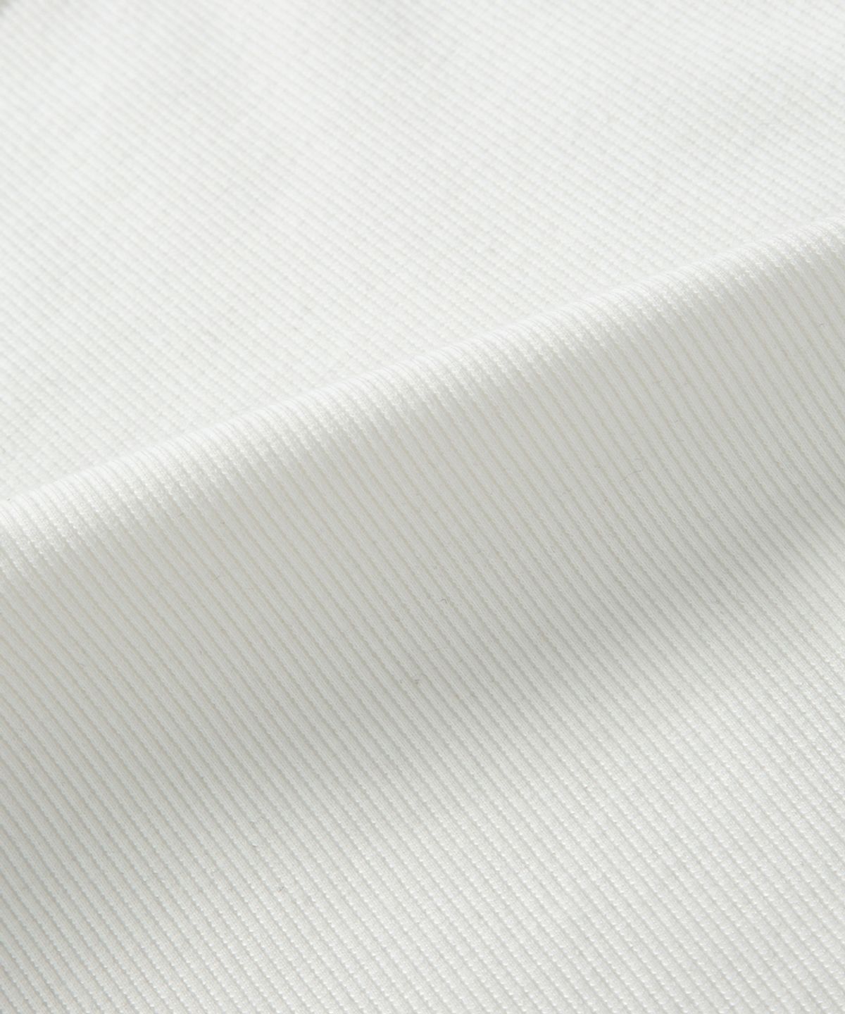 애즈온(ASON) LAYER SHIRRING SLEEVELESS / WHITE
