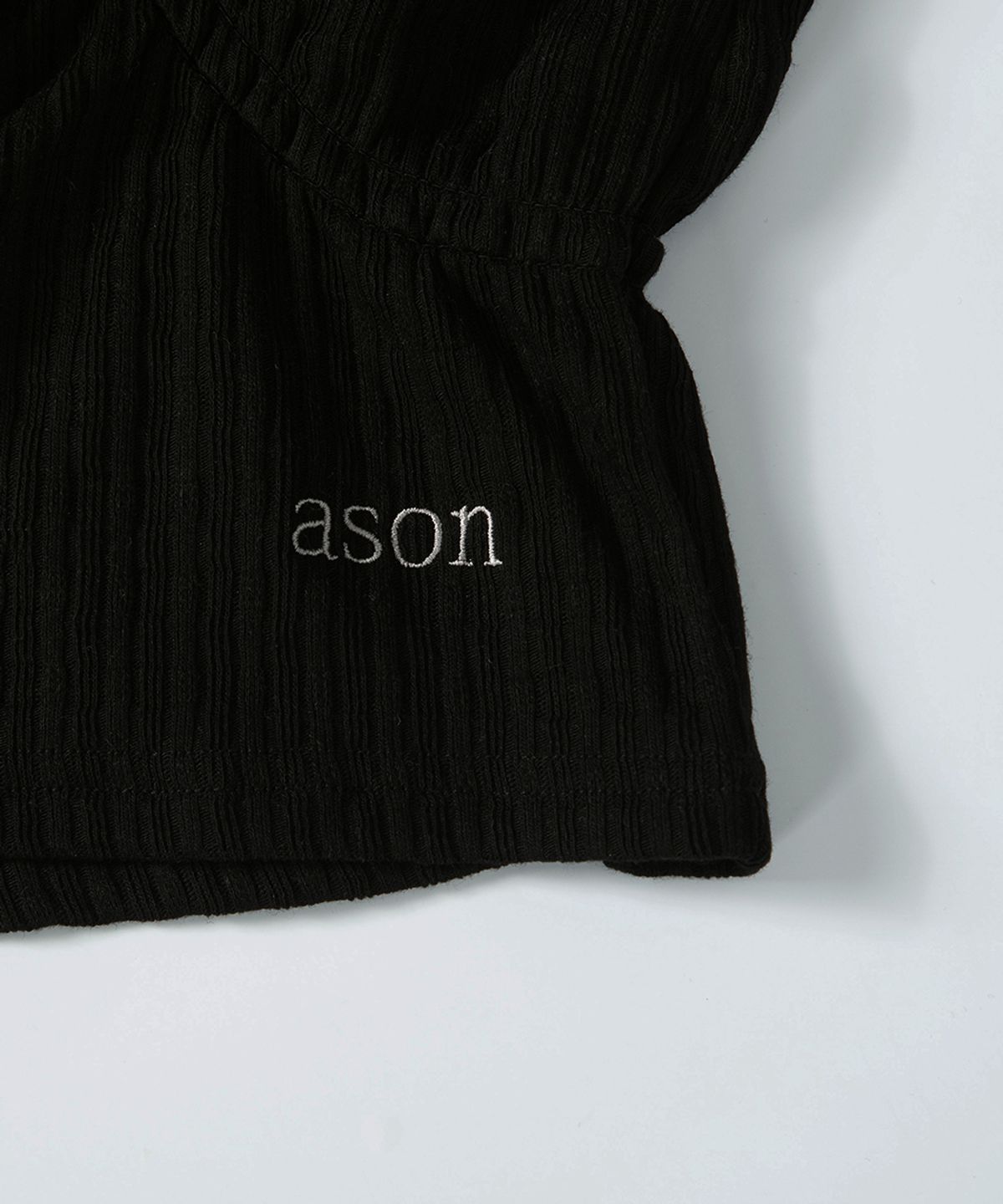 애즈온(ASON) SOFT SHIRRING TEE / BLACK