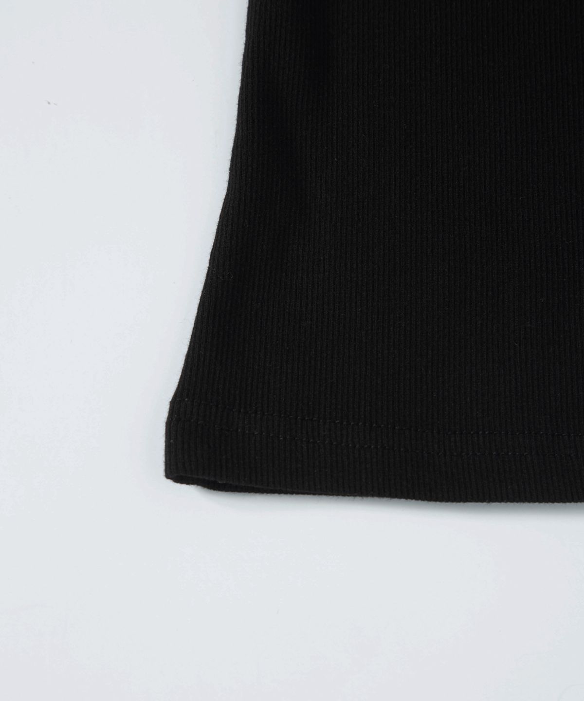 애즈온(ASON) STILL SLEEVELESS / BLACK
