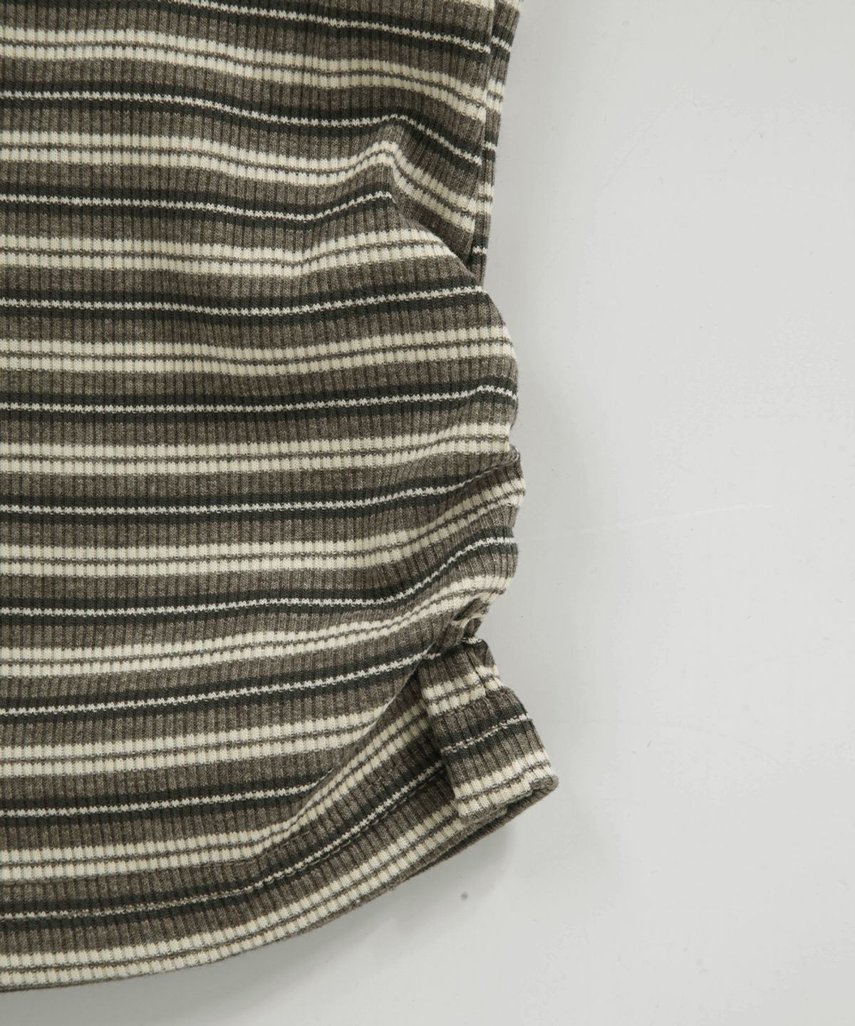 애즈온(ASON) RAIL STRIPE TEE / BROWN