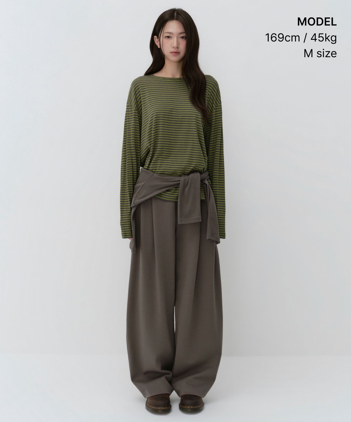 무신사 스탠다드 우먼(MUSINSA STANDARD WOMAN) 우먼즈 더블 니트 투 턱 와이드 라운지 스웨트 팬츠 [토프]
