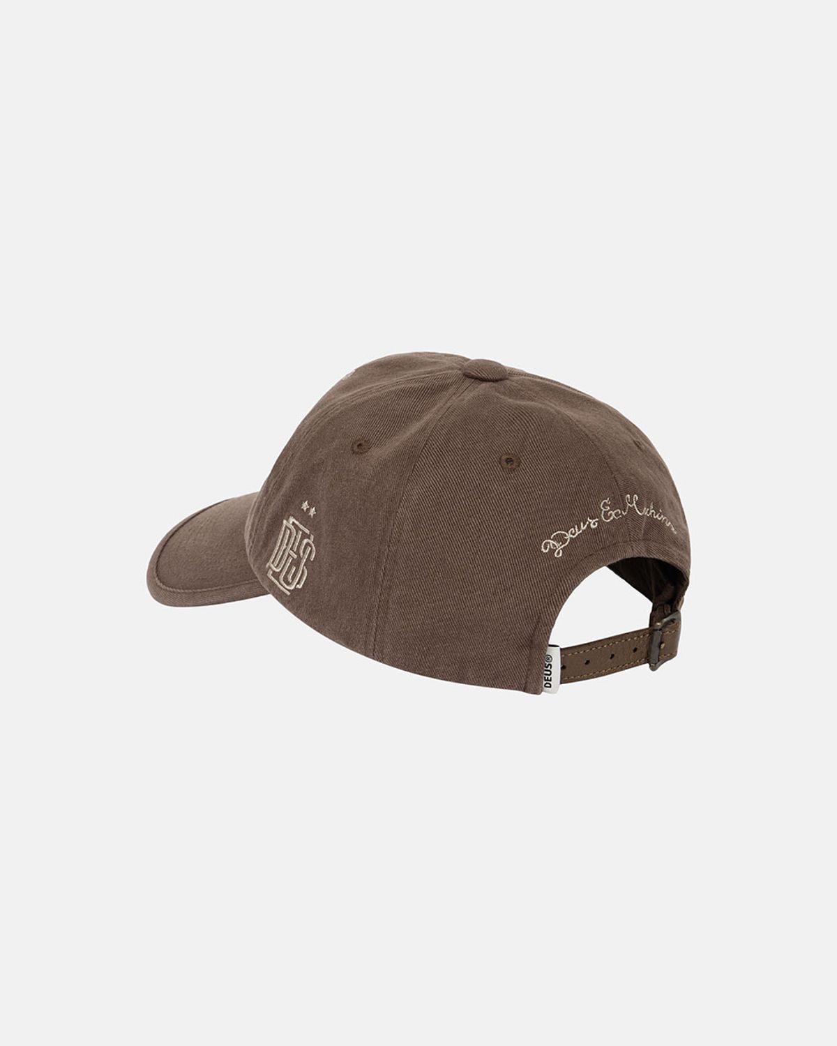 데우스 엑스 마키나(DEUS EX MACHINA) Emblem College Address Cap_Brown