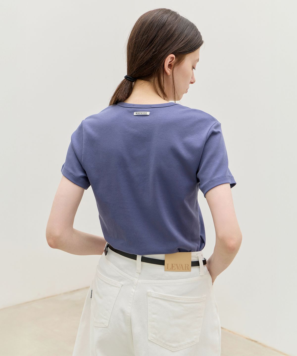 르바(LEVAR) All-day Cotton V-neck T-shirt - Dusty Blue