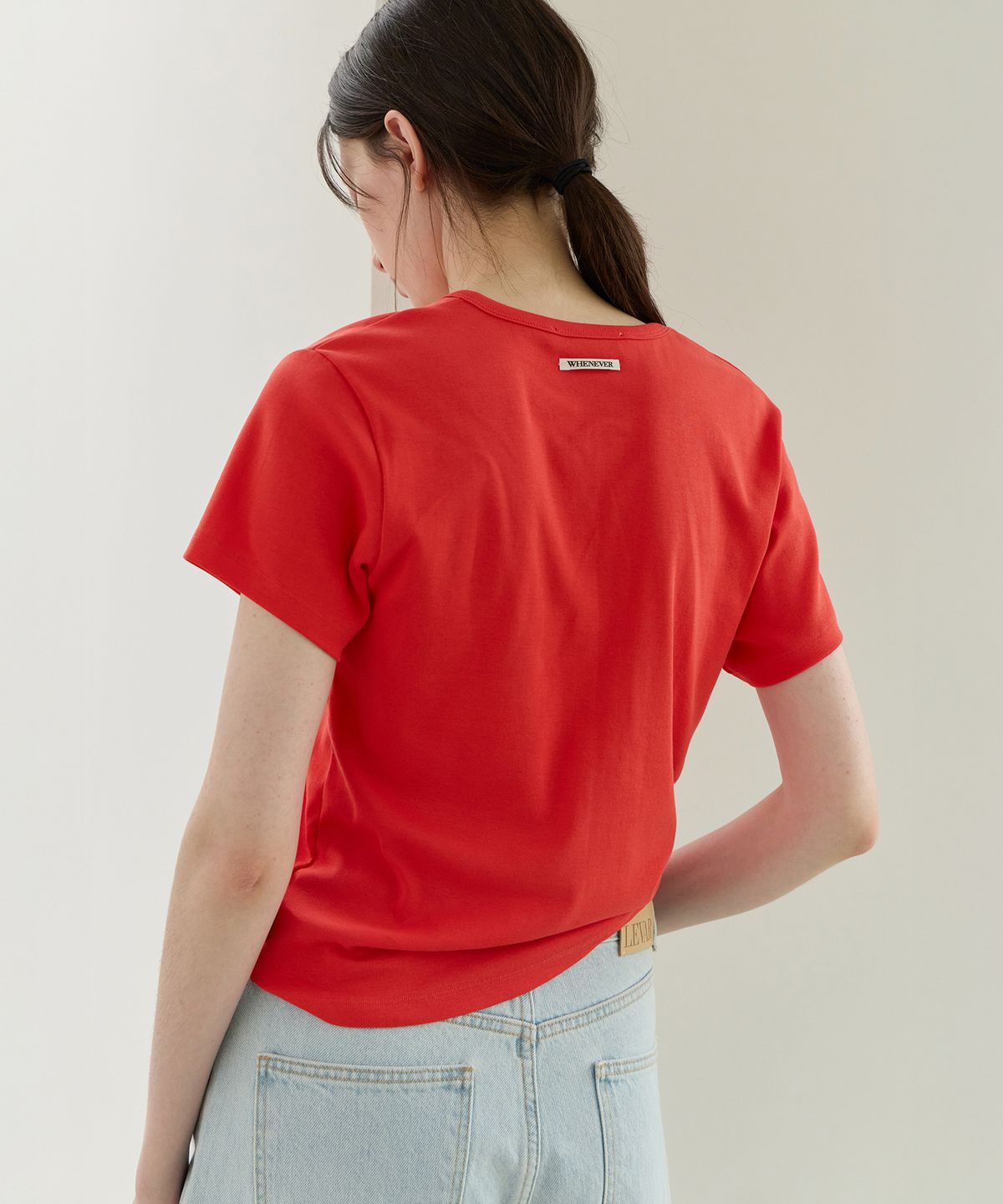 르바(LEVAR) All-day Cotton V-neck T-shirt - Tomato Red