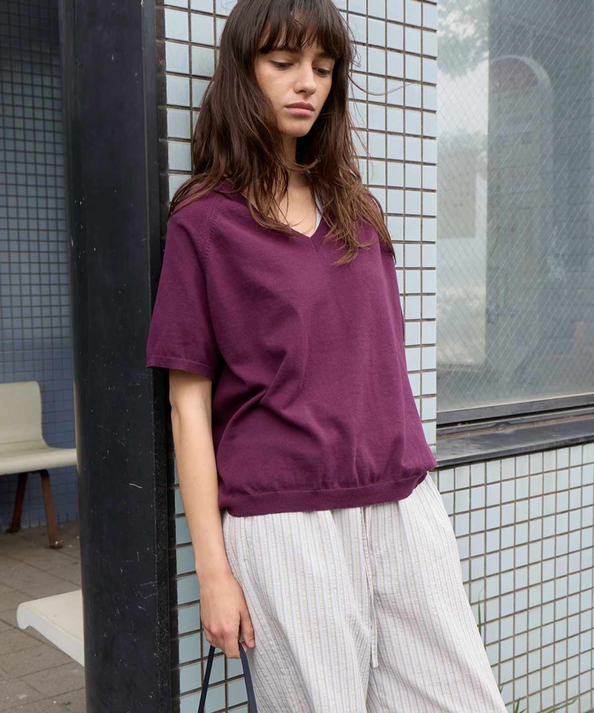 르바(LEVAR) Fresh Cotton V-Neck Knit - Plum