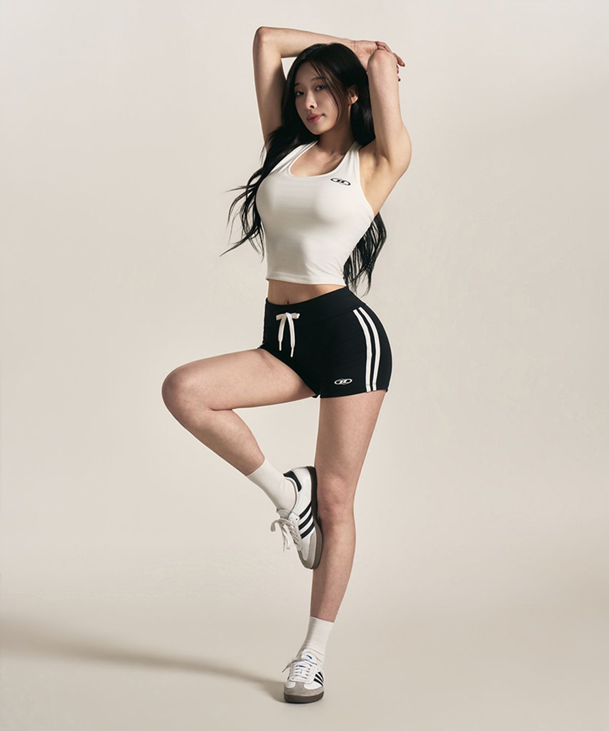 본투윈(BORN TO WIN) W SYMBOL B HALTER NECK BRA TOP [WHITE]