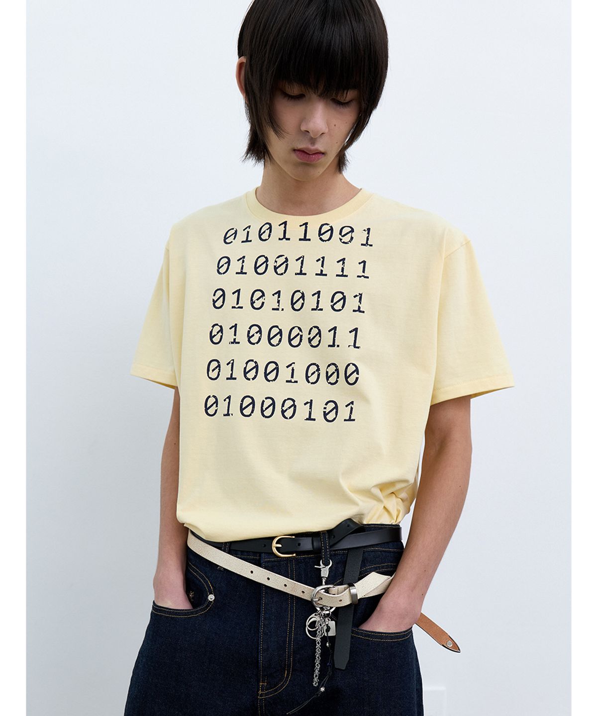 유체 프레타 포르테(YOUCHE PRET A PORTER) SQ BINARY SHORT SLEEVE TEE Pale Yellow ...