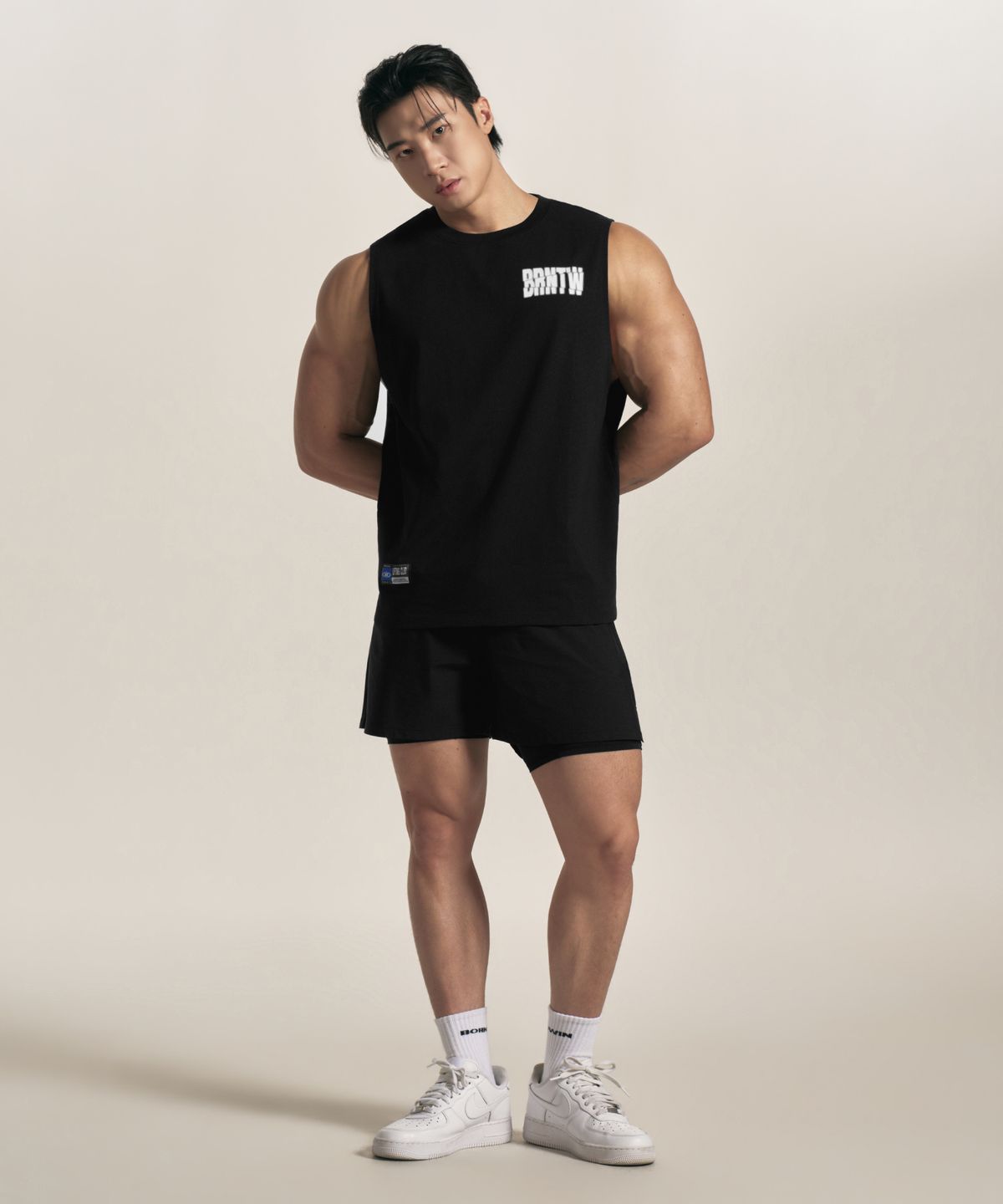 본투윈(BORN TO WIN) BRNTW HALFTONE SLEEVELESS [BLACK]