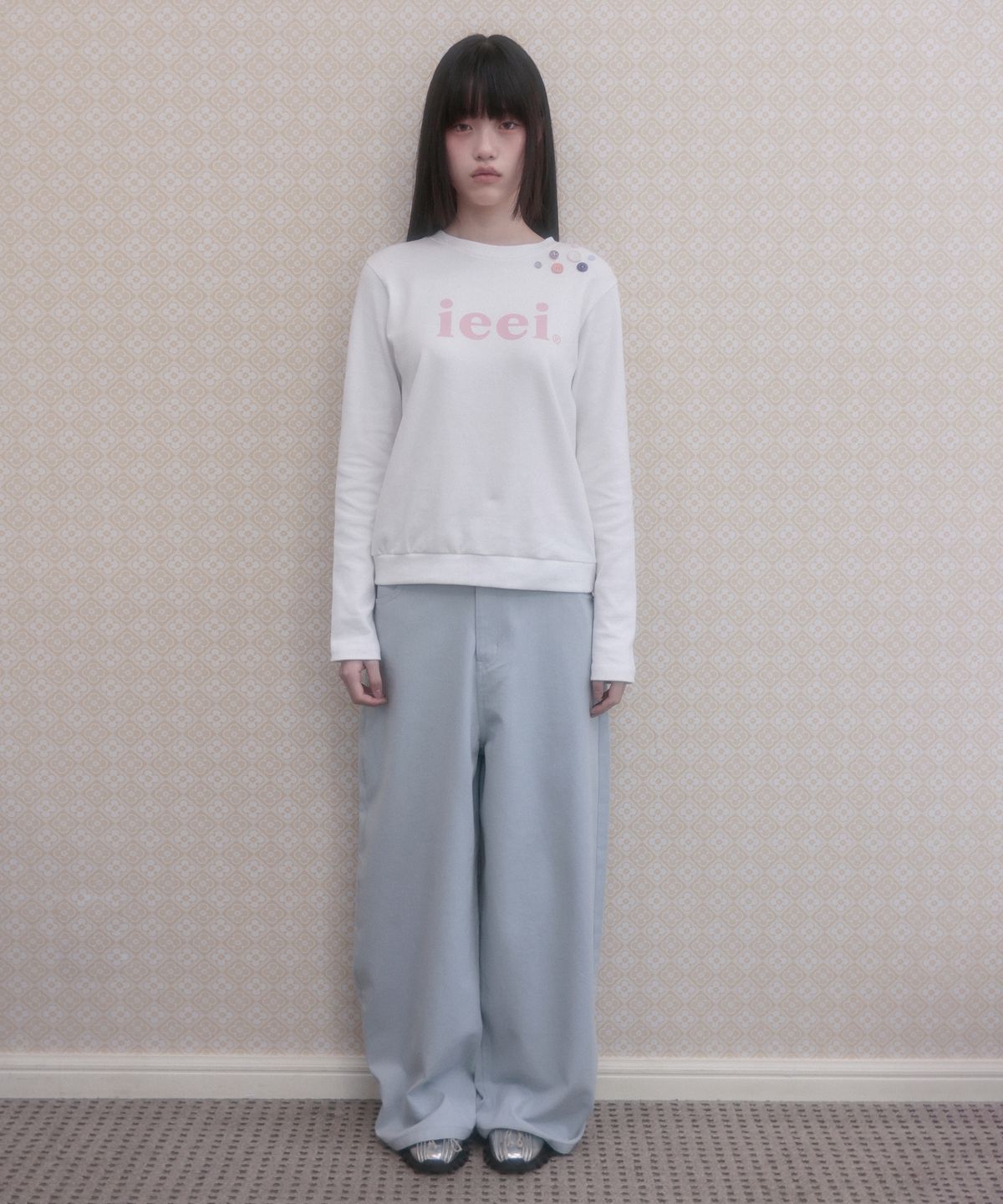 아이이이아이(IEEI) 심볼 패치 벌룬 핏 와이드 팬츠_스카이블루