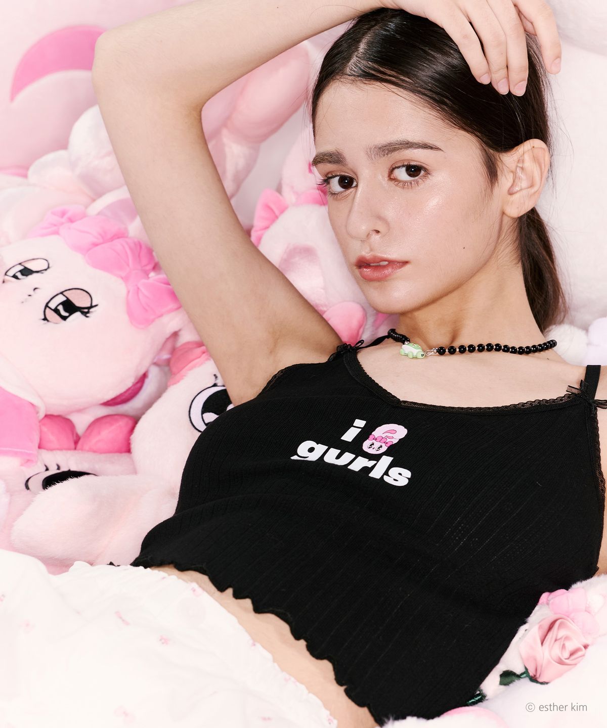 에즈이프 캘리(ASIF CALIE) ESTHER BUNNY X AS IF CALIE BUNNY GURLS SLEEVELESS BLACK