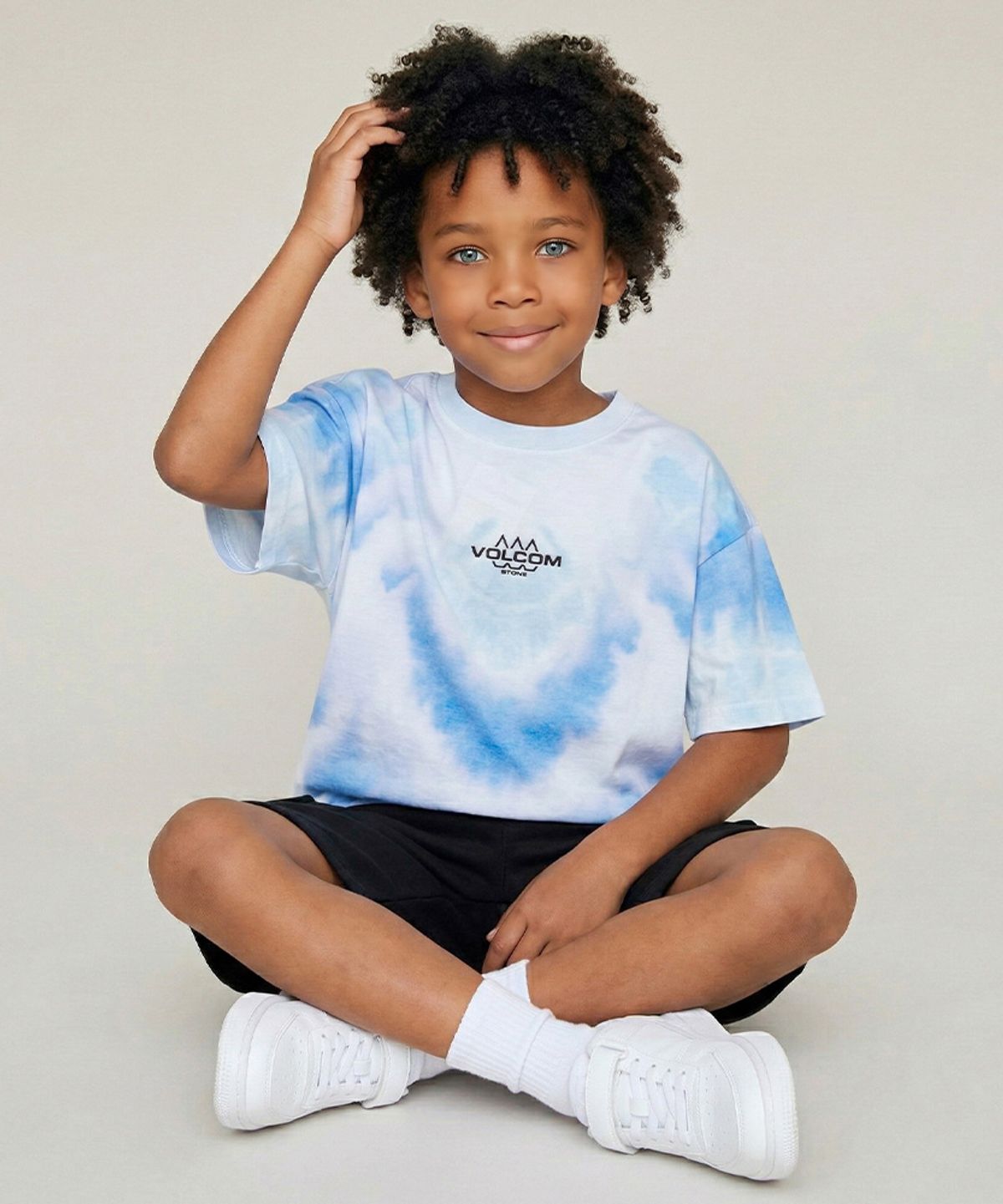 볼컴 키즈(VOLCOM KIDS) 쿨스킨 카고 타이다이 셋업 D6M013