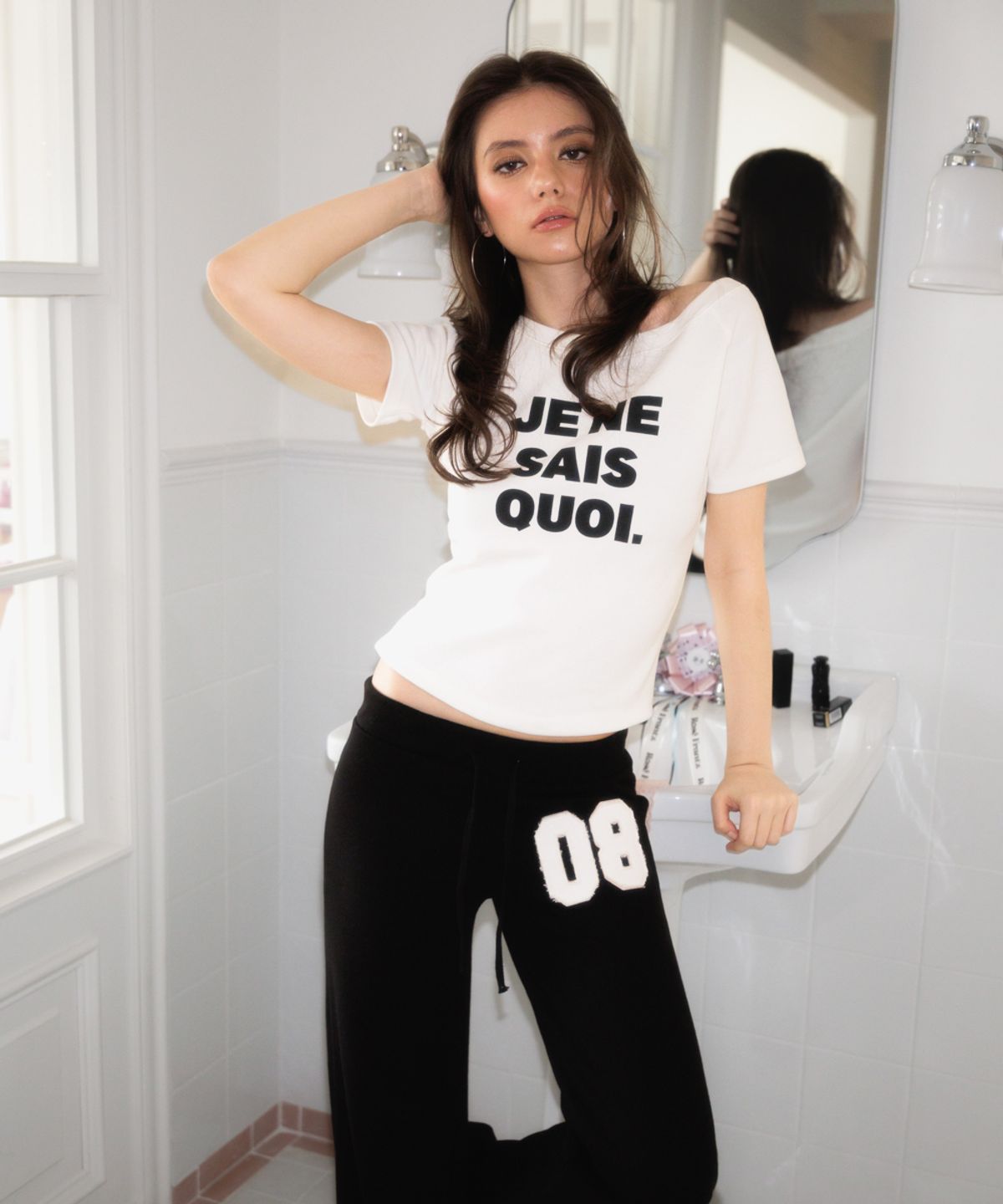 로제프란츠(ROSEFRANTZ) Minimal French Lettering T-shirt [White]