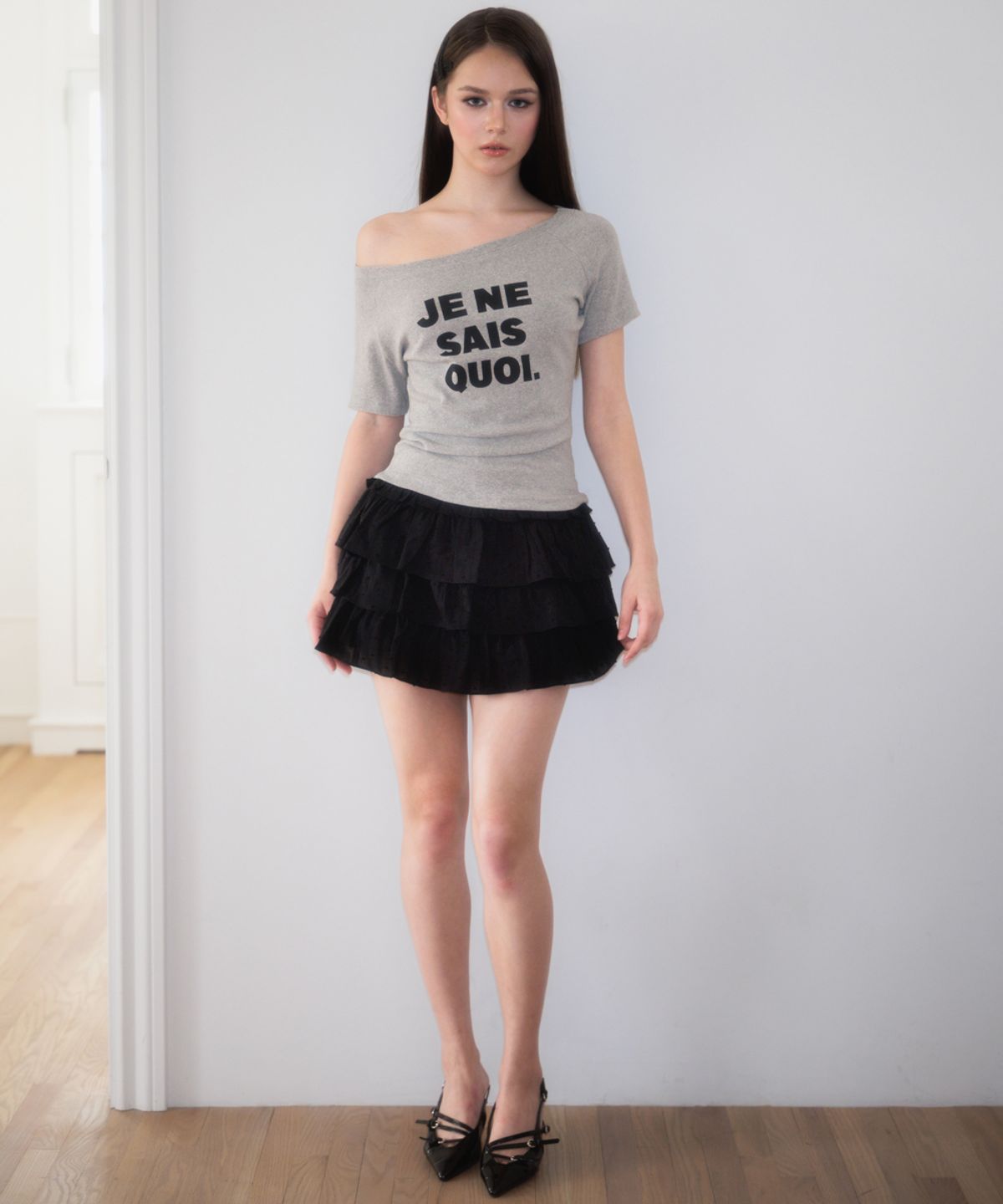 로제프란츠(ROSEFRANTZ) Minimal French Lettering T-shirt [Gray]