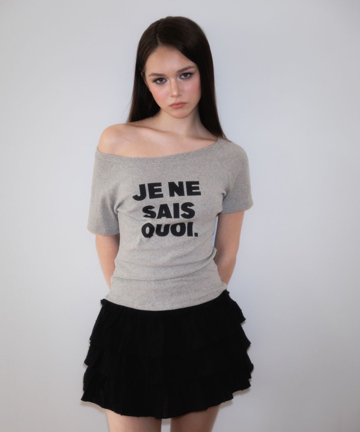 로제프란츠(ROSEFRANTZ) Minimal French Lettering T-shirt [Gray]