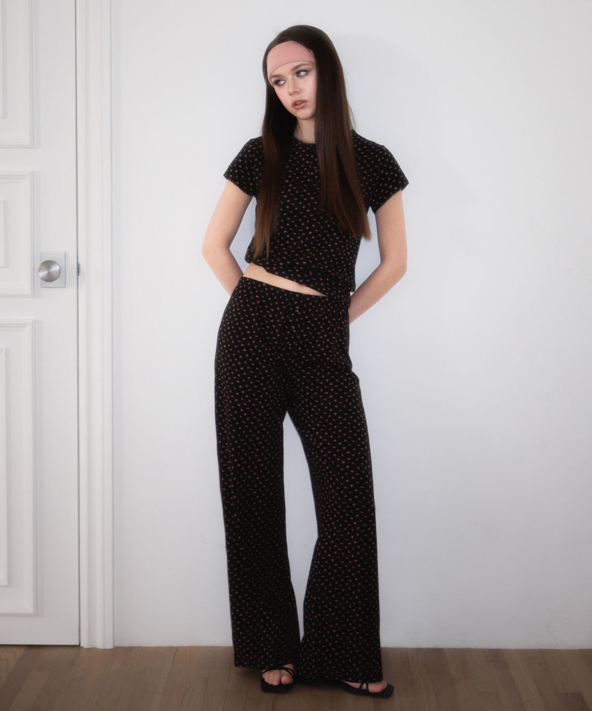 로제프란츠(ROSEFRANTZ) Rose & Berry Lounge Pants [Rose Black]