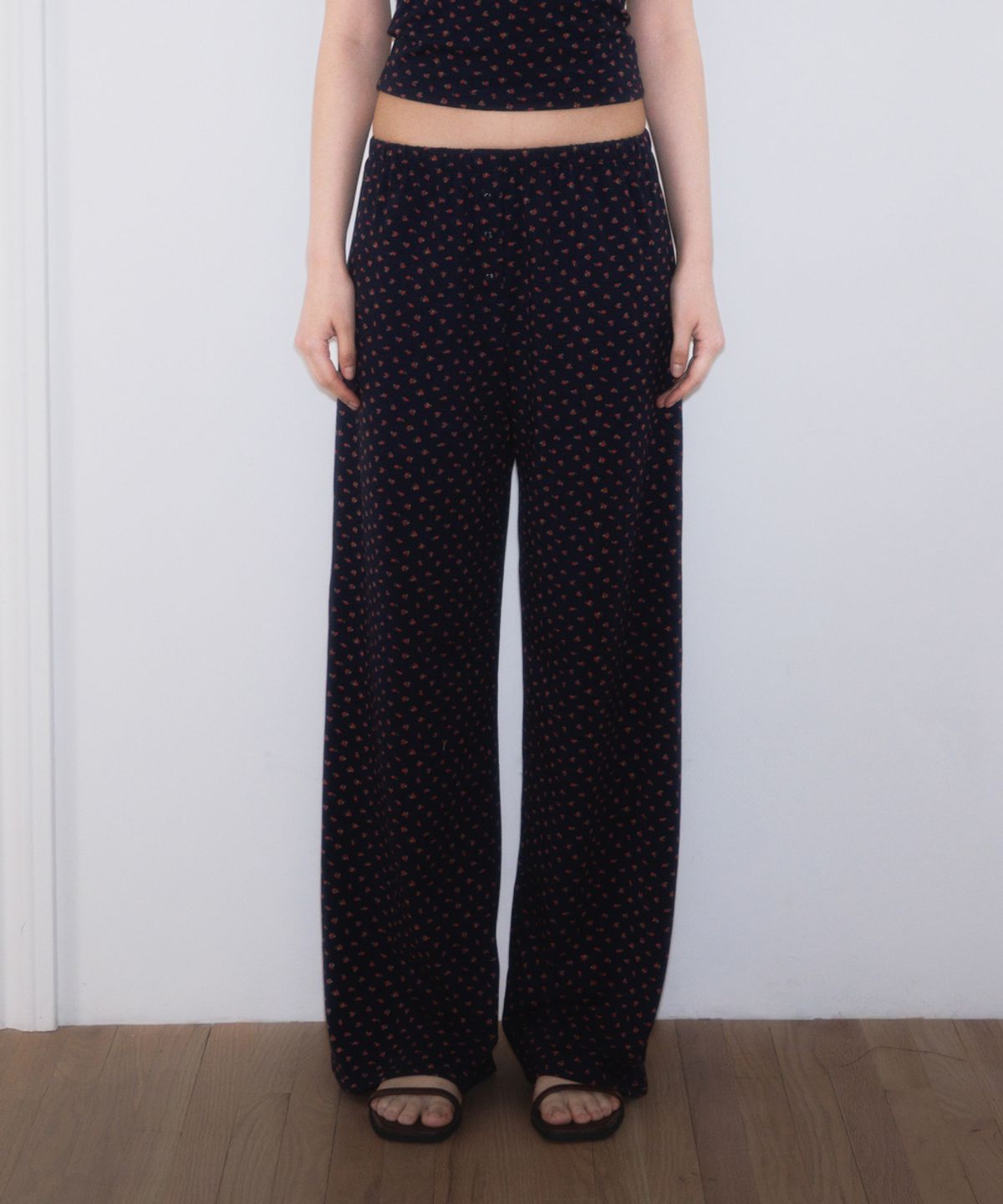 로제프란츠(ROSEFRANTZ) Rose & Berry Lounge Pants [Rose Navy]