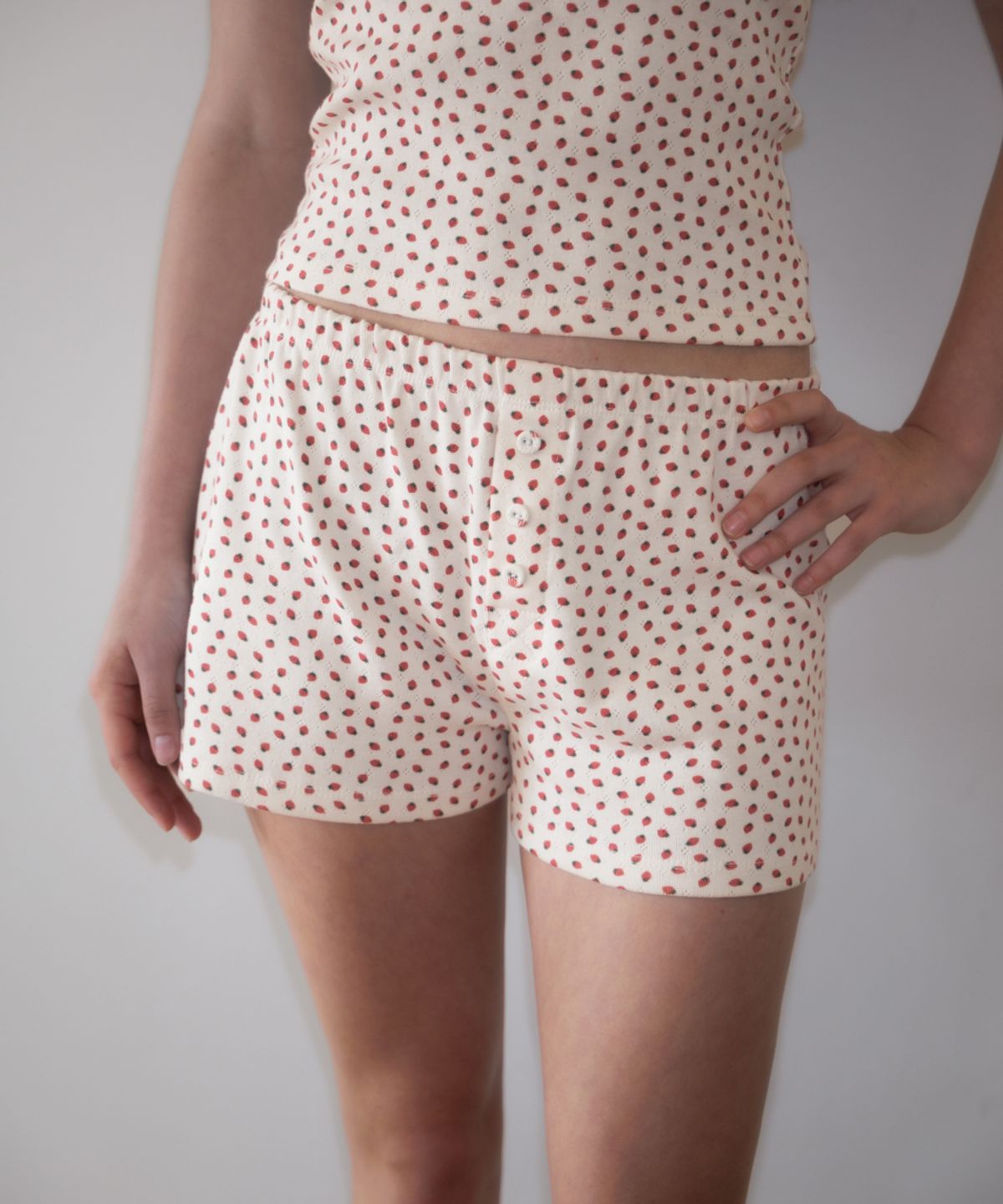 로제프란츠(ROSEFRANTZ) Rose & Berry Lounge Shorts [Ivory]