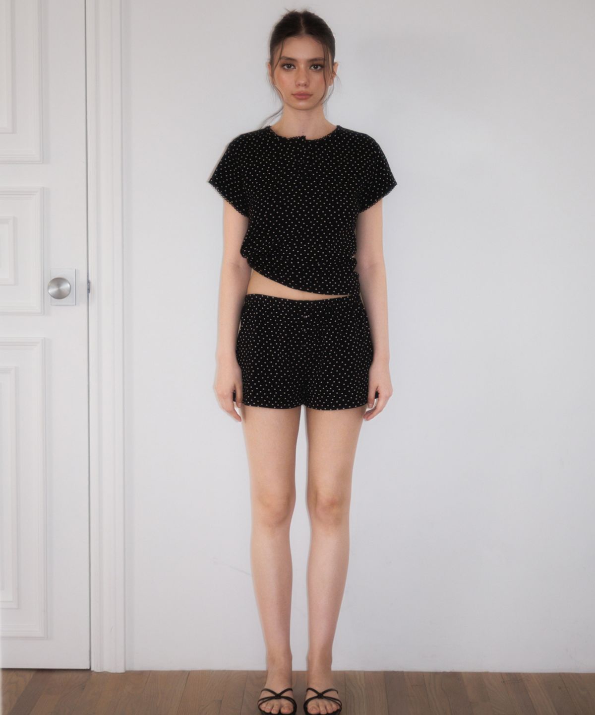 로제프란츠(ROSEFRANTZ) Rose & Berry Lounge T-shirt [Black]