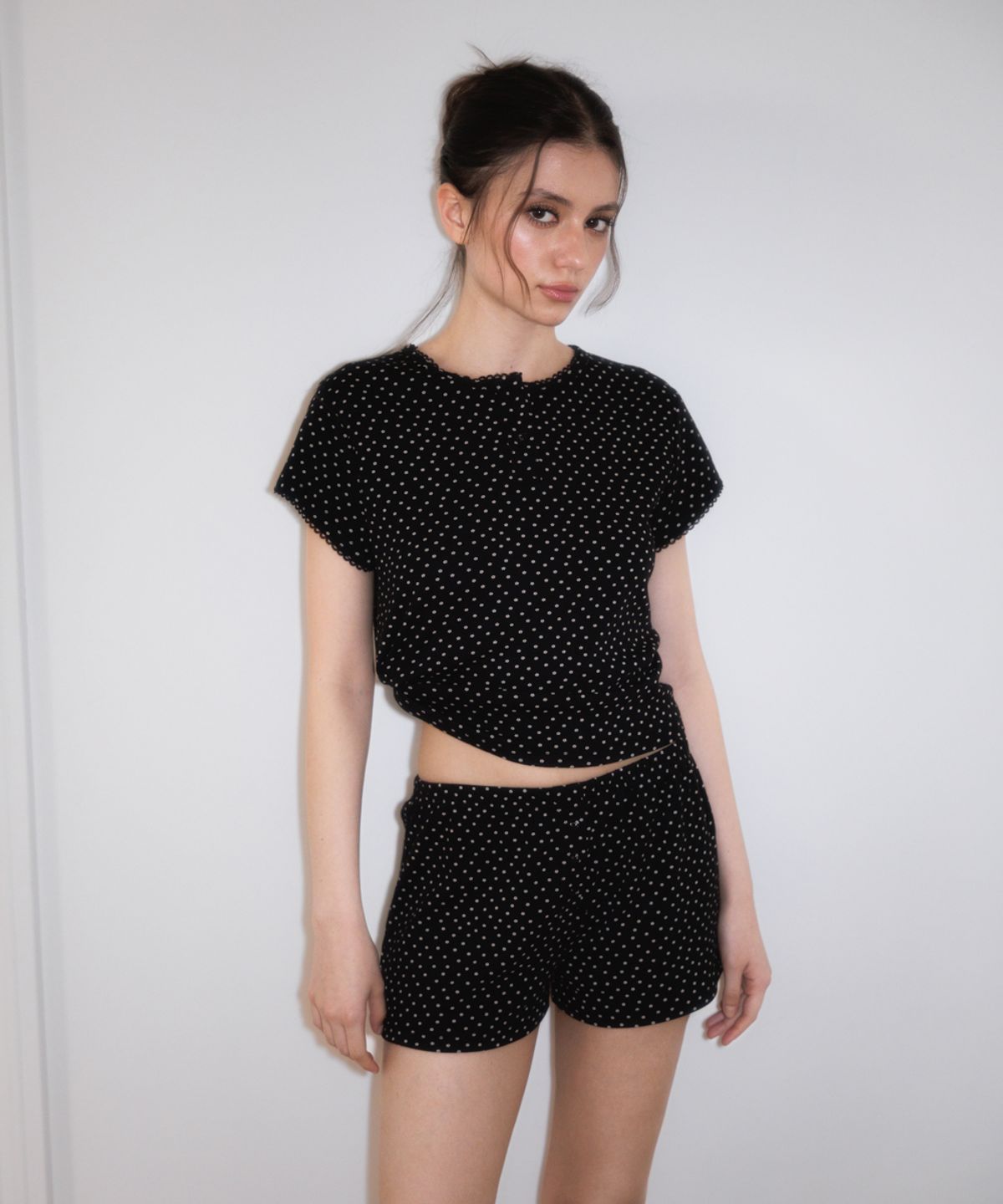 로제프란츠(ROSEFRANTZ) Rose & Berry Lounge T-shirt [Black]