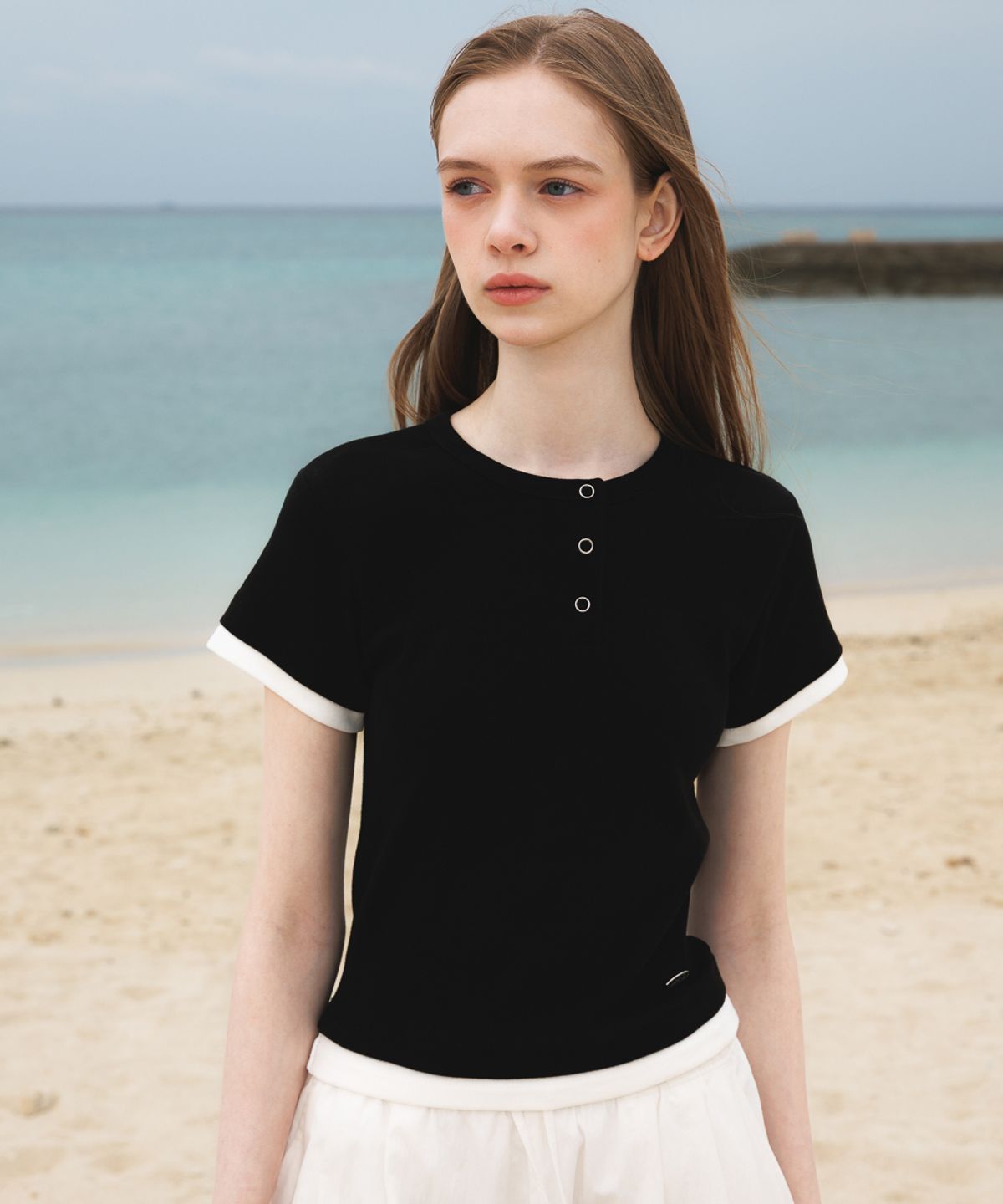 드헤베(DEHEVE) Layered Eyelet T-Shirt [Black]