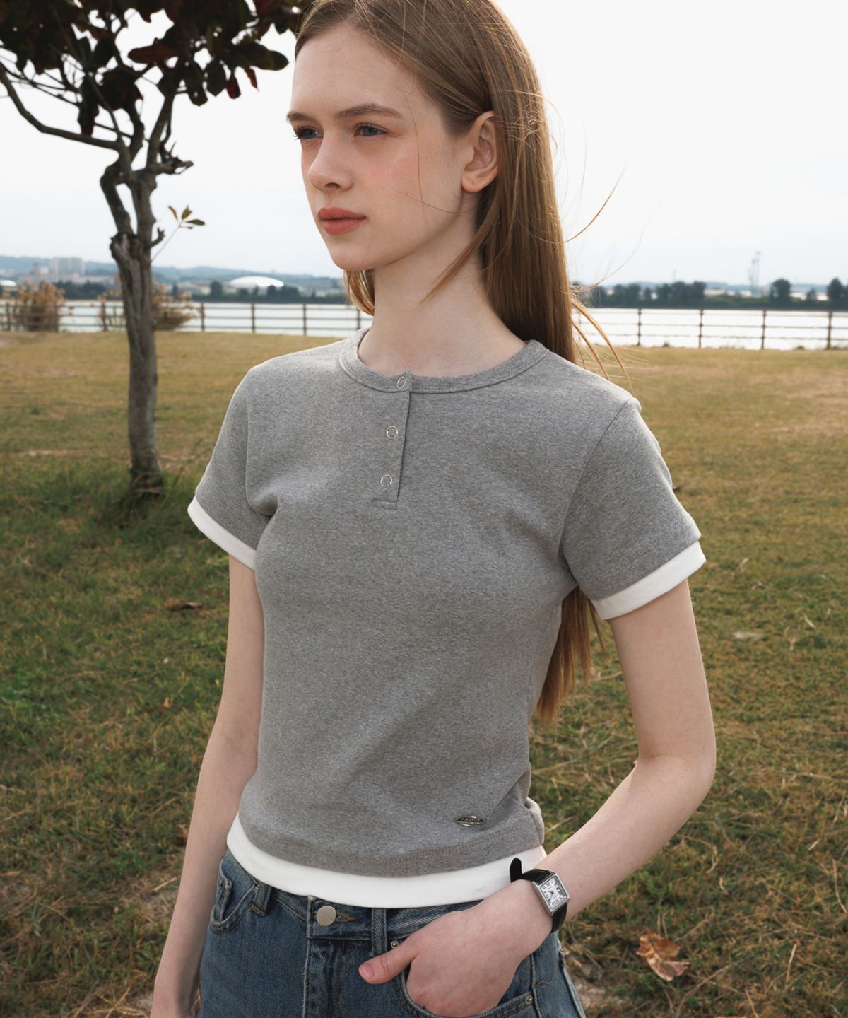 드헤베(DEHEVE) Layered Eyelet T-Shirt [Gray]