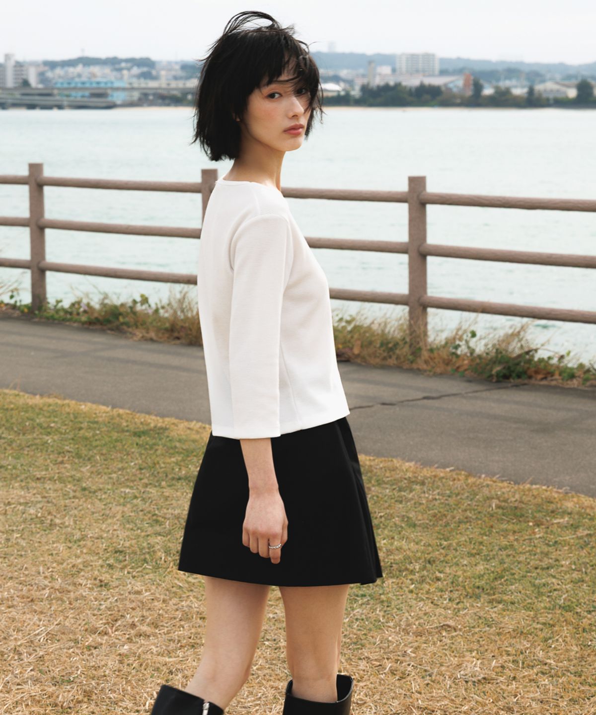 드헤베(DEHEVE) Basic Waffle T-Shirt [Ivory]