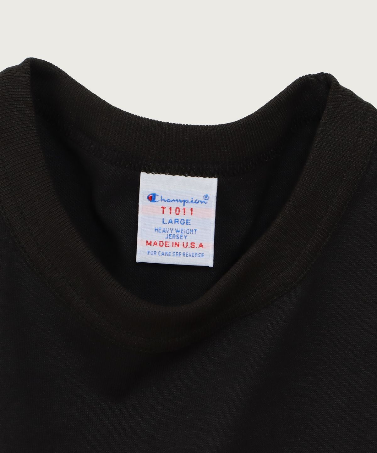 챔피온(CHAMPION) T1011 헤비웨이트 포켓 티셔츠 Black (Made in USA)