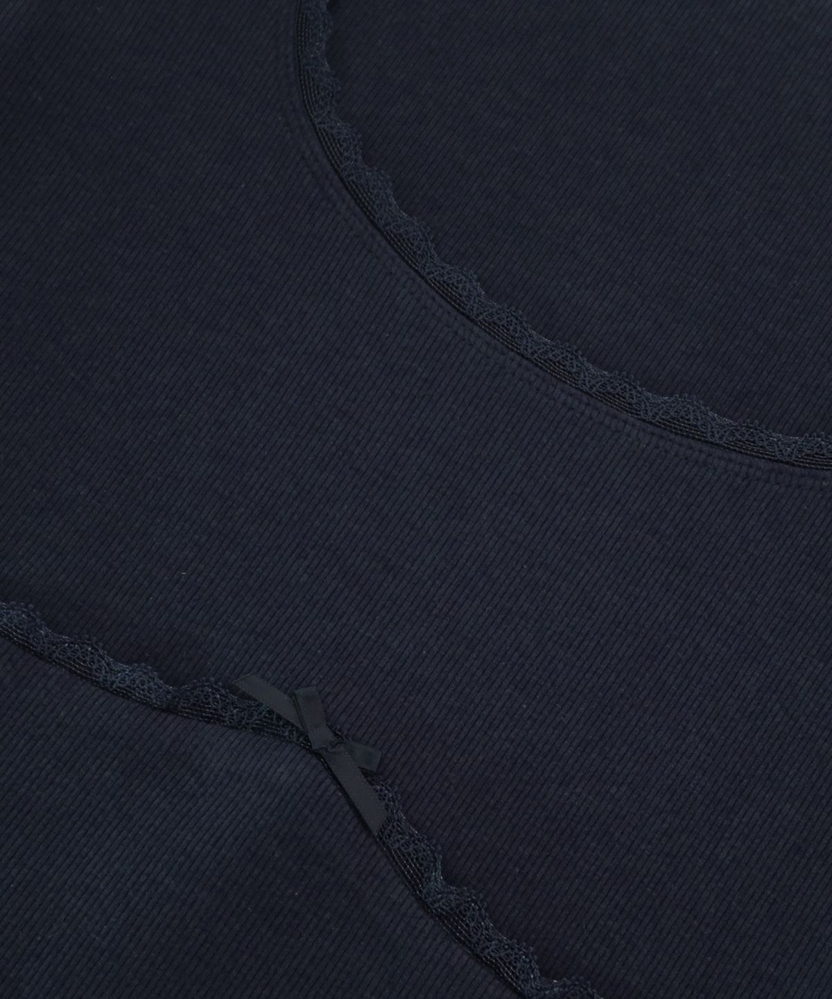 꾸아페(QUAFE) LACE U-NECK SLIM T-SHIRT_navy