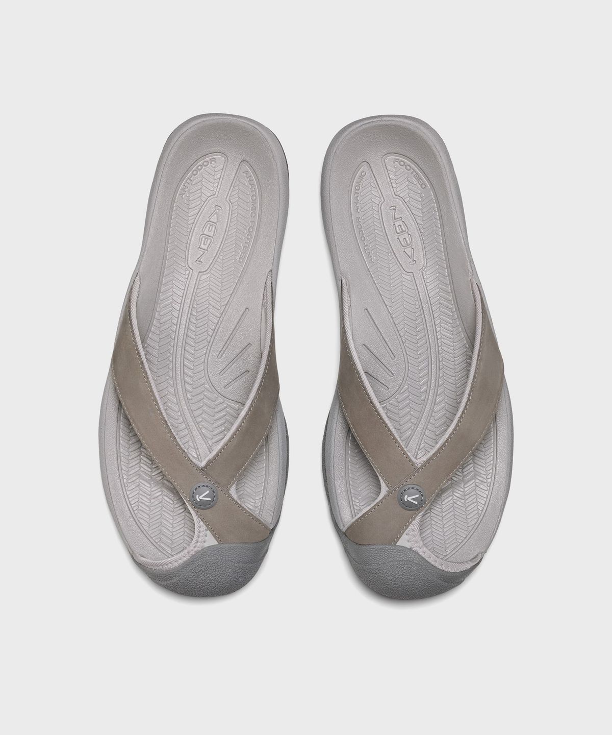 킨(KEEN) 와이메아 플립플랍 Steel grey
