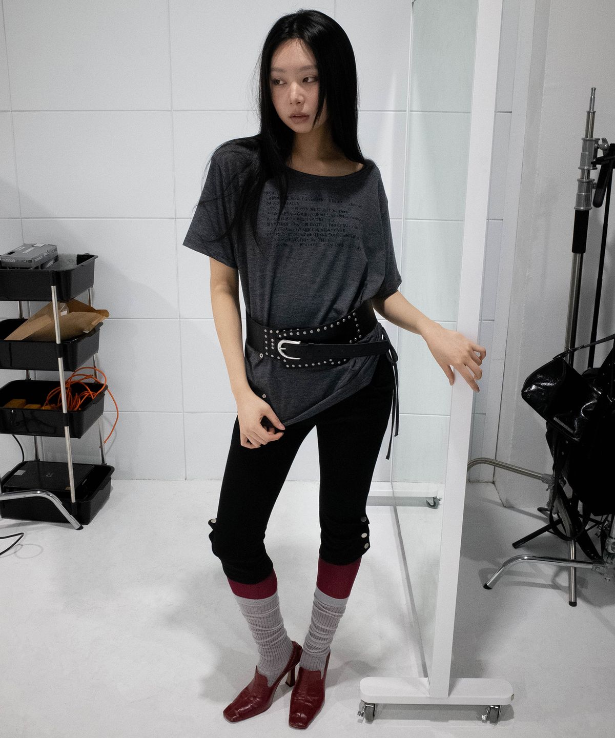 칙스(CHICKS) 스냅 카프리 스웻 팬츠 블랙