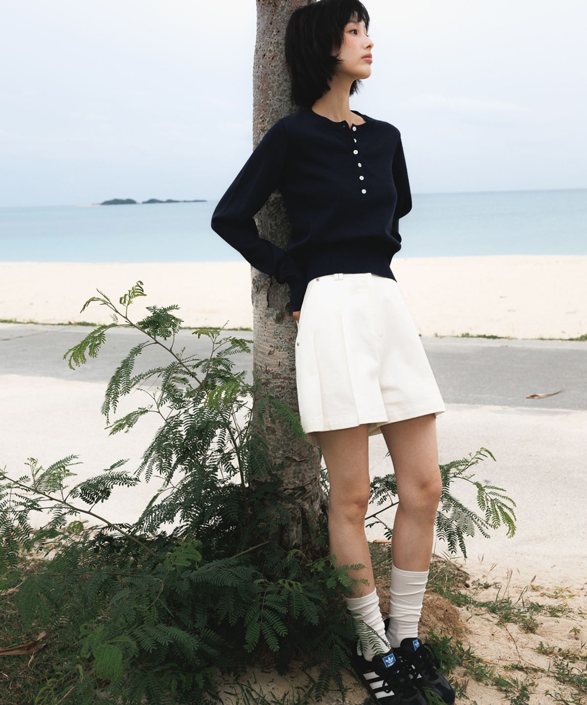 드헤베(DEHEVE) Summer Henley Neck Knit [Navy]