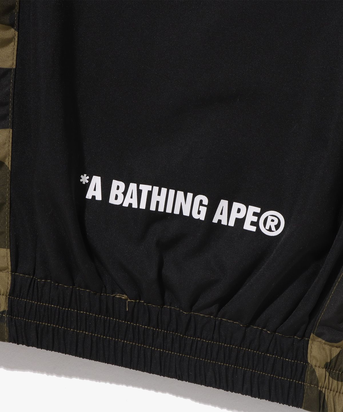 베이프(BAPE) 퍼스트 카모 스탠드 칼라 트랙 자켓(M) GREEN