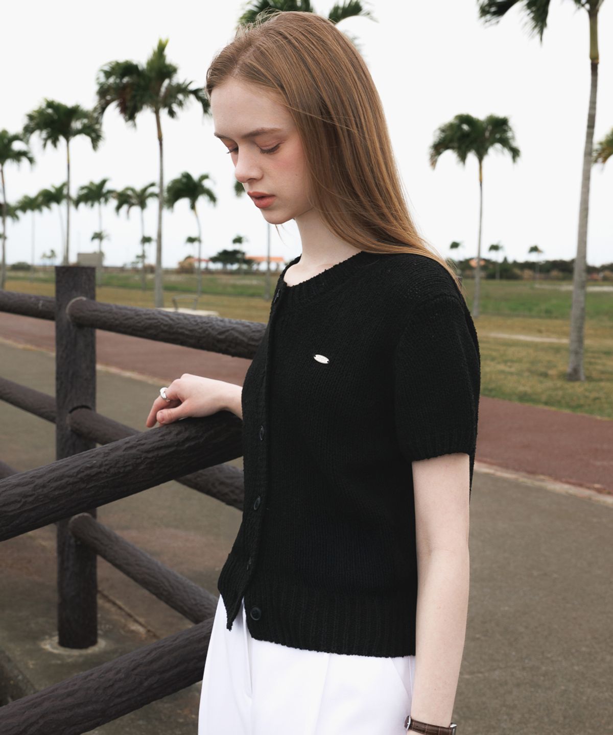 드헤베(DEHEVE) Boucle Short Sleeve Cardigan [Black]