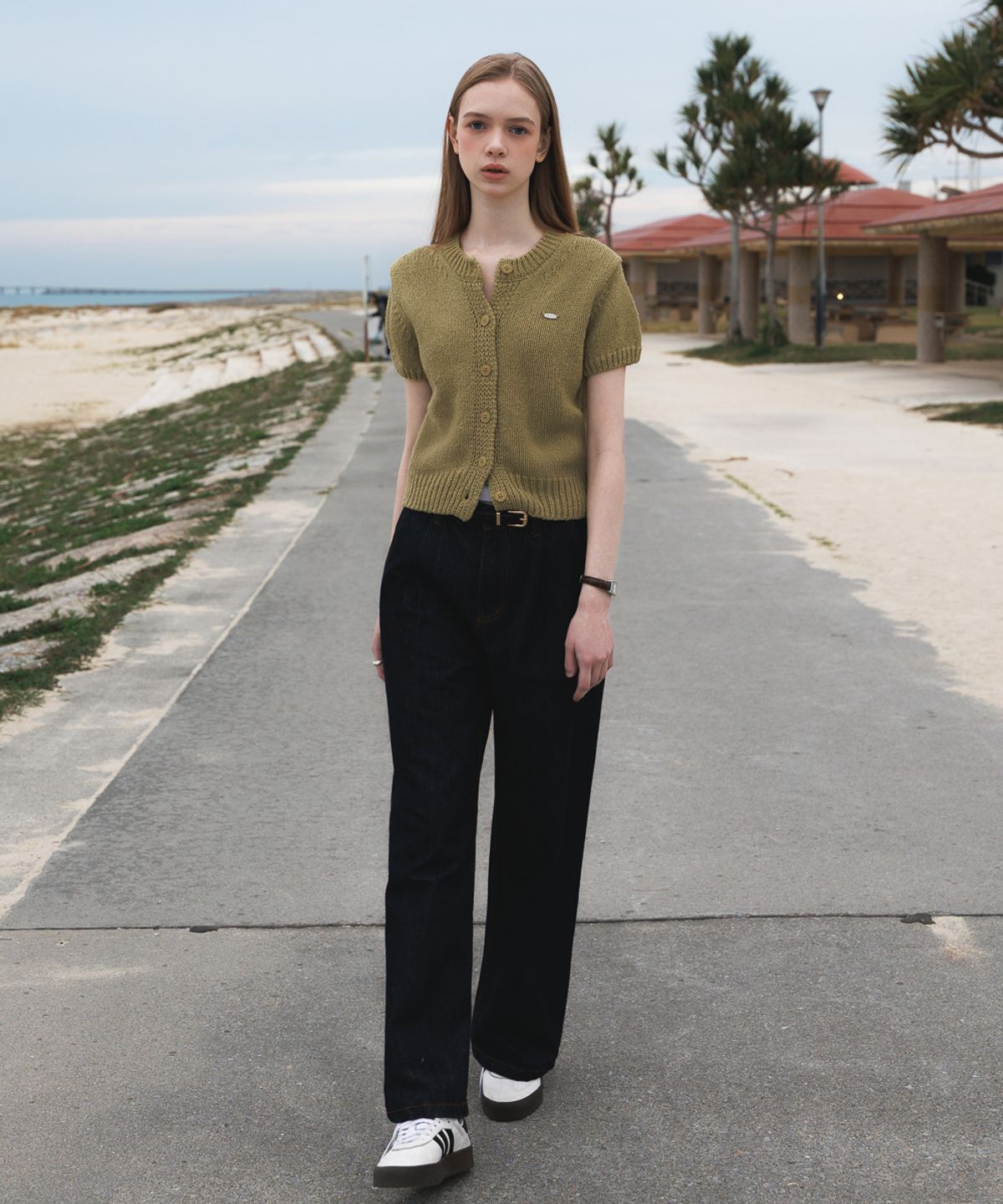 드헤베(DEHEVE) Boucle Short Sleeve Cardigan [Olive]