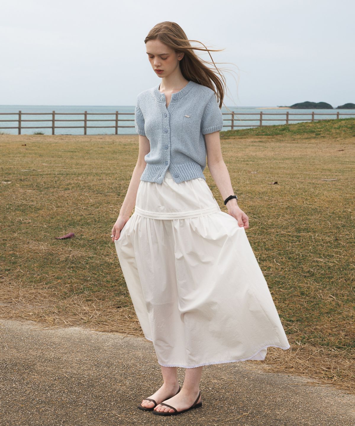 드헤베(DEHEVE) Boucle Short Sleeve Cardigan [Sky Blue]