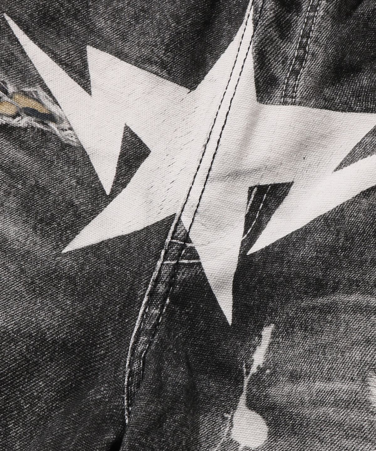 베이프(BAPE) 베이프 스타 페이크 프린트 릴렉스드 핏 쇼츠(M) BLACK