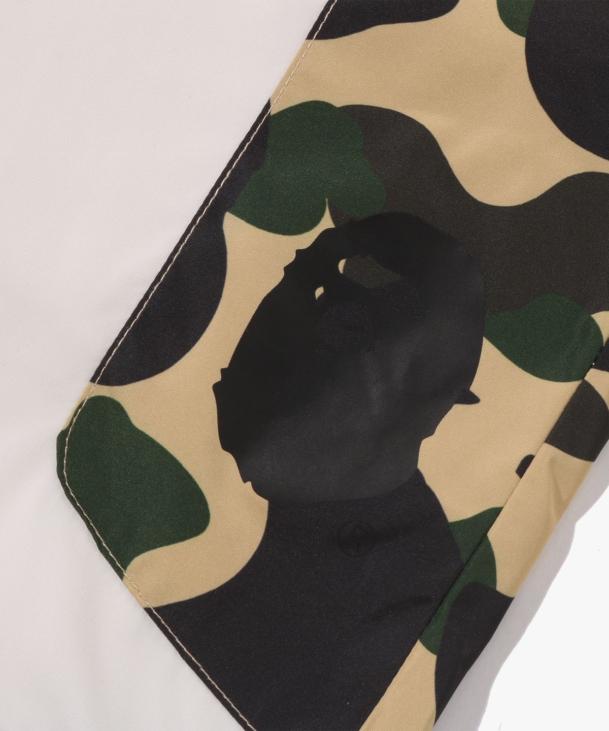 베이프(BAPE) 퍼스트 카모 릴렉스드 핏 트랙 팬츠(M) YELLOW