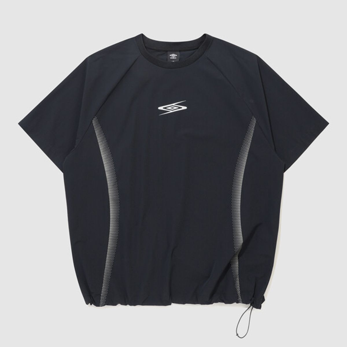 엄브로(UMBRO) [COOLING] 슬로우킥 냉감 반팔 피스테 블랙 UR221SWT53