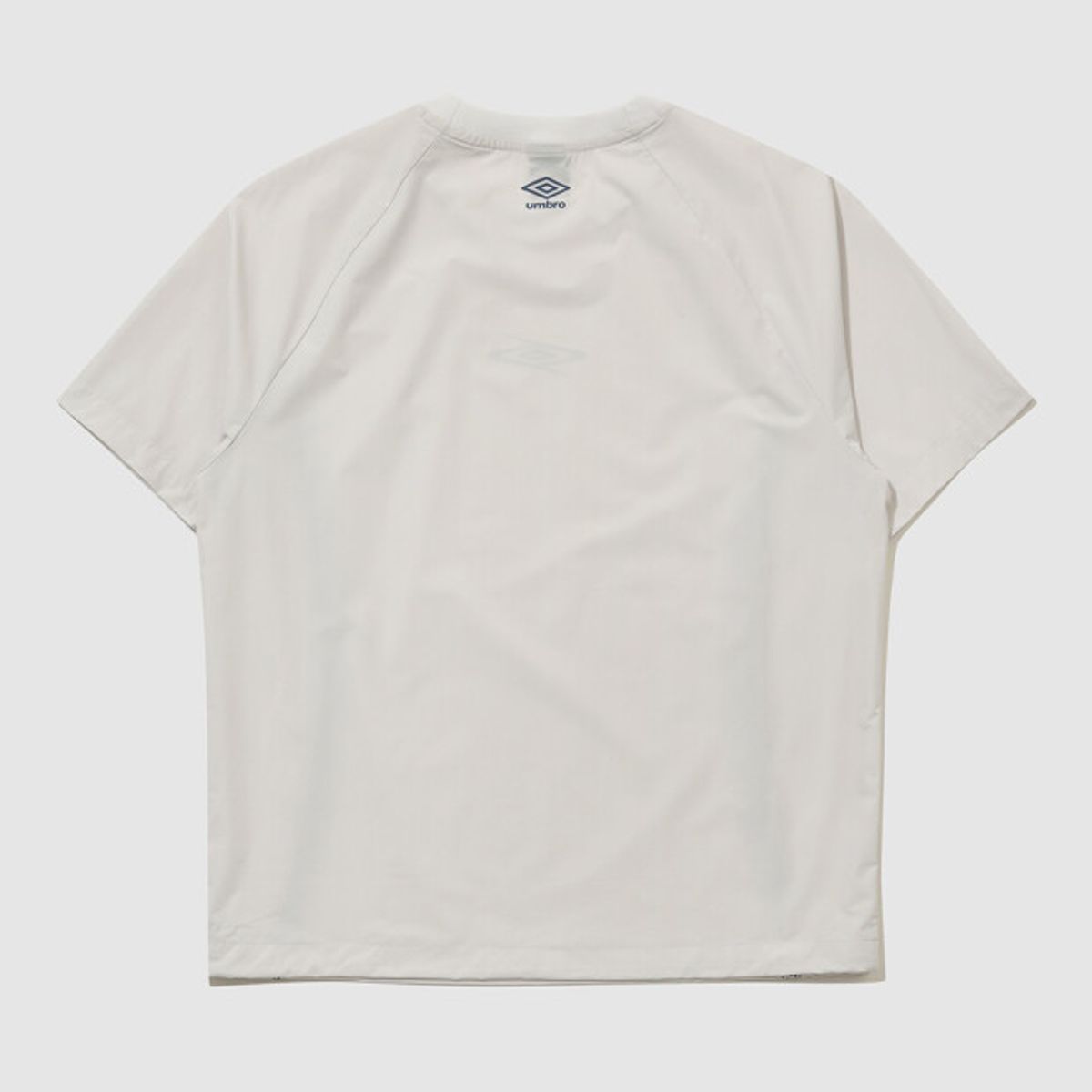 엄브로(UMBRO) [COOLING] 슬로우킥 냉감 반팔 피스테 라이트 그레이 UR221SWT53