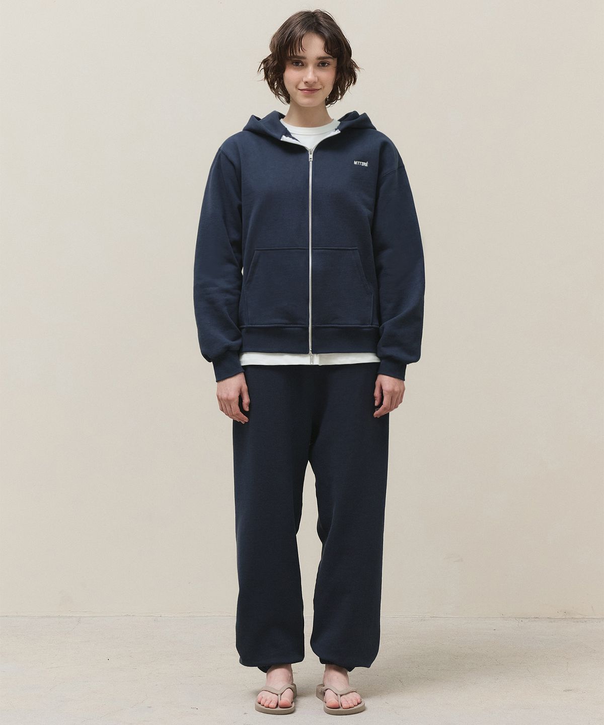 마티레(MTTIRÉ) Basic Jogger Sweatpants / Navy