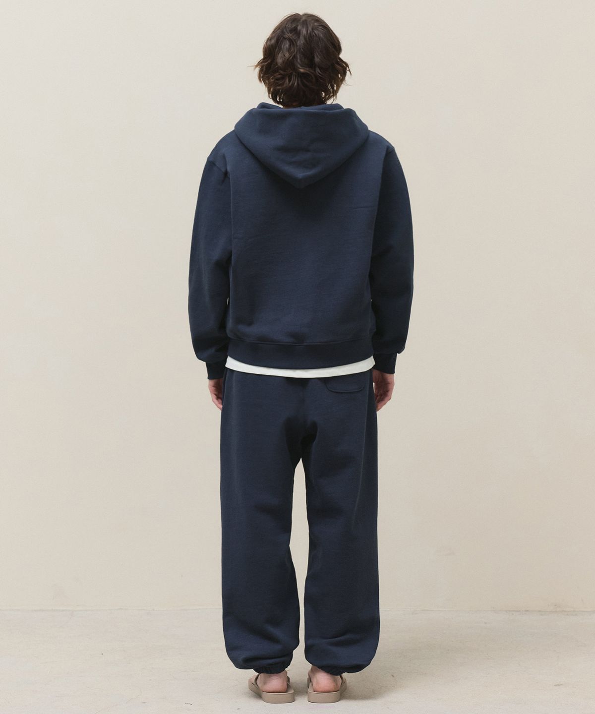 마티레(MTTIRÉ) Basic Jogger Sweatpants / Navy